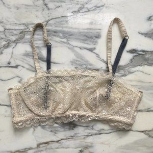 Victoria's Secret Pout Lace Bra